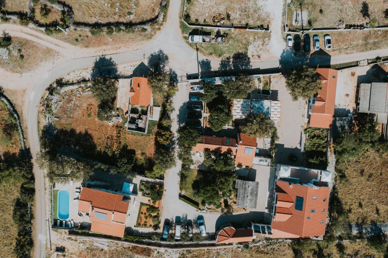 Kalpic Suites & Villa Lozovac Kültér fotó
